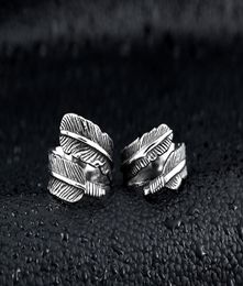Iron Warrior Vintage Ring Jewellery Whole Open Couple Rings Men and Women Titanium Steel Feather Rings for Party Concert5994551