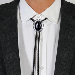 Bow Ties RechicGu Unisex Western Cowboy Leather Rope Bolo Tie Necklace Jewelry Fashion Mens Woman Gifts Necktie Retro Accessories