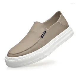 Casual Shoes Designer Net Thick Soled Man Canvas Spring Autumn Fashion Retro Slip-on Breathable Lightweight Outdoor Men's Sneakers