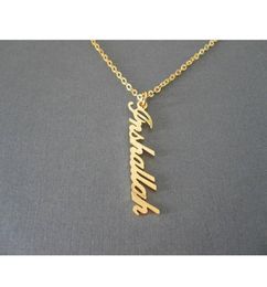 Handmade Vertical Name Necklace Fashion Custom Memorial Necklace Stainless Steel Women Men Jewellery Birthday Gift Letter3298311