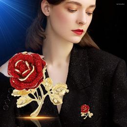 Brooches Luxurious Red Rose Brooch Exquisite Rhinestone Flower Corsage Ladies Wedding Banquet Dress Accessories Women's