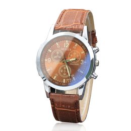 Hot Blue Light Glass Belt Men's Watch Fashion Gift Quartz Watch Wholesale for Men's Manufacturers