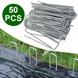 Decorations 50pcs Ushaped Metal Garden Stakes Galvanised Landscape Spikes Turf Ground Spikes Turf Stakes For Fixing Weed Barrier Fabric