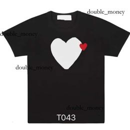 Play Shirts Commes 2024 Fashion Mens Play T Shirt Garcons Designer Commes Play T Shirt Polo Shirts Red Commes Heart Casual Womens Des Badge Graphic Tee 137 763