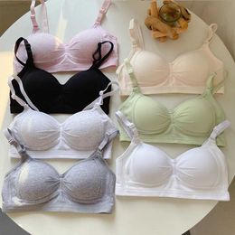 Bras Japanese Bra for Women Sexy Seamless Bralettle Gather Push Up Lingerie Wireless One Piece Girl Adjust Straps Candy Colour Bras Y240426