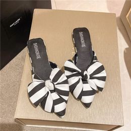 Big Bowtie Mule Shoes Women Fashion Pointed Toe Stripe Wave Slipon Sandals Ladies Luxury Satin Silk Outdoor Flat Slippers 240426