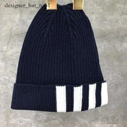 2024 NEW Fashion Brand TB Knitted Hat Winter Warm Beanies Casual Hip Hop 4-bar Stripes Men Women Wool Cotton Elastic Hats Unisex top quality Ball Caps 9232