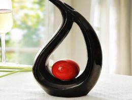 Modern Water Shaped Ceramic Vase for Home Decor Tabletop Vase Creative home furnishings 3548766