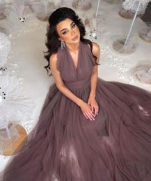 Party Dresses Elegant Long Tulle V-Neck Evening A-Line Halter Muslim Floor Length Pleated Zipper Prom For Women