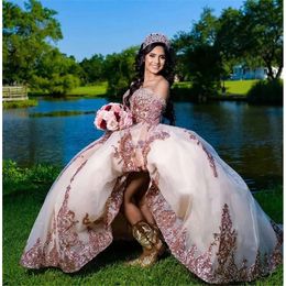 2021 Шампанское блестящее платье с мячом Quinceanera платья свадебные бутик -ботики Sweetheart Sequines Applique Sweet 15 16 Play Party Wear 0431