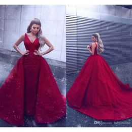 Dubai Arabic Red Sparkly Sequins Sheath Evening Dresses With Long Train Formal Pageant Gowns V Neck Floor Length Prom Dress Custom Made 0430
