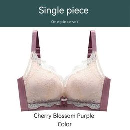 Bras Womens Lace Color-blocked Latex Bra With Side Bust Control Lift-up Function Comfortable Breathable No Underwire Underwear Y240426