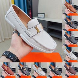 luxurious Men Casual Shoes Luxury Brand Summer Genuine Leather Men Designer Loafers Moccasins Hollow Out Breathable Slip on Driving Shoes Size 4-11