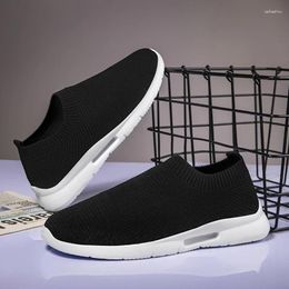 Casual Shoes Fujeak Breathable Running Plus Size Sports For Men Comfort Loafers Ultralight Man Sneakers Zapatos De Hombre