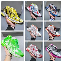 Runner 7.0 Designer Transmit Sense shoes Women Men Running Shoes black white pink green runner Casual Sneakers jogging hiking Luxury runner sneakers