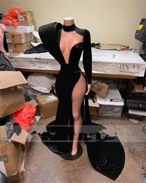 Sexy Arabic ASO EBI 2021 Black Veet Mermaid Prom abiti ad alta divisione Formale Abito da reception Plus Times 0431