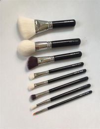 ZE Makeup Brushes 100 Luxe Face Finish 101 Definer 128 Cream Cheek 232 Eye Shader 227 Eyeshadow 224 Crease Liner Beauty Blending C6211827