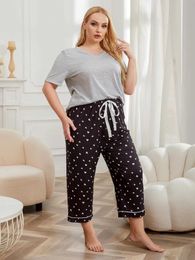 Women's Sleepwear Plus Size Women Pajama Set Short Slves V Neck Top Long Heart Print Pants Female Slpwear 2 Pieces Nightwear Homewear Cloth Y240426