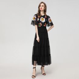 411 XXL 2024 Milan Runway Dress SPring Summer Short Sleeve Mesh Black Embroidery Dresses Womens Dress Fashion High quality SH