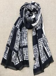 top Fashion Series Scarf Designer Cashmere Scarf Double Color Matching Plaid Fashion Pattern Ladies High Quality Brand Scarf With 5421198