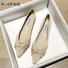 Casual Shoes Korean Version Pointed Shallow Cut Flat Bottomed Commuting Women's Single Shoe Versatile Soft Sole Bean