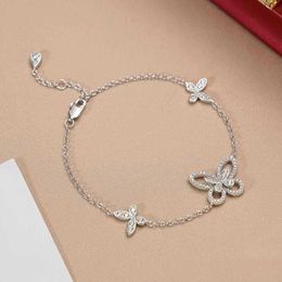 Designer Jewellery Luxury Graf Bracelet Pendant Necklace V Golden Butterfly Womens Three Flower Hollow Three Dimensional Diamond Advanced Versatile Handicraft