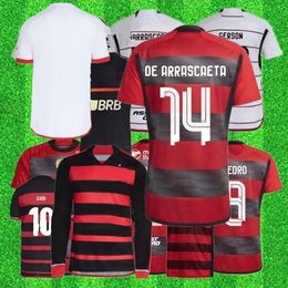 Player Fans CR Flamengo Soccer Jerseys 2023 2024 2025 DE ARRASCAETA DE LA CRUZ GABI B.HENRIQUE DAVID LUIZ DIEGO PEDRO GERSON 23 24 25 home away 3rd football shirt