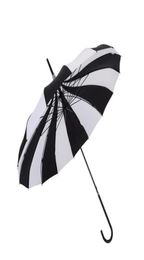 50pcs Umbrella Black And White Stripes Long Handles Bumbershoot Pagoda Creative Fresh Pography Umbrellas Straight Rod Bent Hand5832044