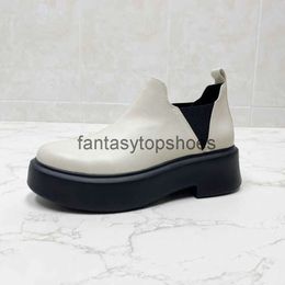 The Row crowd Shoes TR shoes Dress Small Women Designers Rois Leather French small boots Women's thick soled high flat soled thick heel Korean S8XJ 1P04 2024