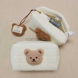 Diaper Bags Cute Bear Baby Toiletry Bag Reusable Mommy Nappy Stuff Organizer Mini Caddy Storage Accessories d240430
