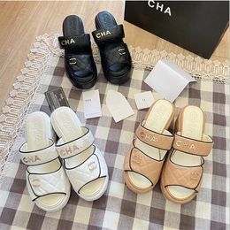 Designer slide sandals slippers luxury high heel slippers classic mule beach summer Women leather herringbone beach slippers h sandals red bottoms crossing ninety