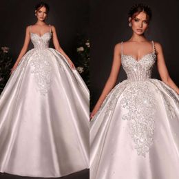 Giardino per abiti da sposa Abito da sposa Spaghetti Abiti da sposa applicato Abiti da sposa Vestitido De Noiva Ruffle Robe senza schienale Mariage ES S