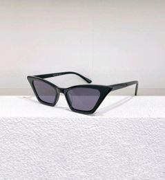 Small Cat Eye Sunglasses Black Dark Grey Lens Women Fashion Sun Glasses Wrap Sun Shades UV Eyewear with Box2055709