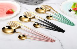 4Pcsset Black Gold Cutlery Set Stainless Steel Portugal Dinnerware Silverware Flatware Dinner Knife Fork Spoon Tableware Set Drop4874109