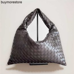 BottegVenets Handbag 7A 54cm Hop Totes Calfskin Underarm Hobo Womens Small Backpack Cowhide Womens Underarm SingleNVFP