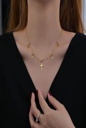 Pendant Necklaces 14K Gold Plated Hiphop Cross Round Pendants Necklace For Women Men Titanium Steel Clavicle Chain Jewelry Gift8861616