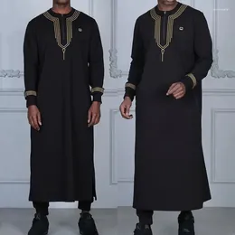 Ethnic Clothing Arab Kaftan Men Robe Middle East Muslim Long Sleeved Round Neck With Zipper Casual Burqas Islamic Abaya Style