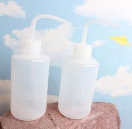 Whole 2505001000ml NEW Plastic Squeeze Bottle Sauce Oil Water Dispenser Diffuser For Watering Tools5628753