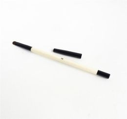 Wood Handle Lip Makeup Brush with Cap Precision lipstick Stain or Gloss Applicator Beauty Makeup Blending Tool4274151