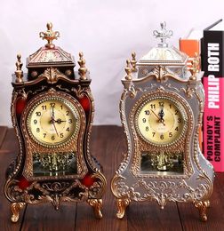 European Style Desk Clock Antique Living Room Decoration Mute Sweep Second Watch Music Timekeeping 240430