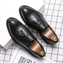 Casual Shoes 2024 Tassel Gentleman Dress Men Brogues Oxford High Slip-On Formal Classic Men's Business Leather