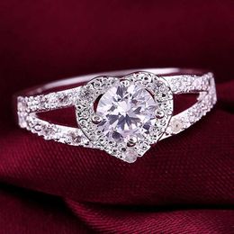 Band Rings Female Wedding Ring 925 SterlSilver Crystal Love Shaped RBridal WeddJewelry J240429