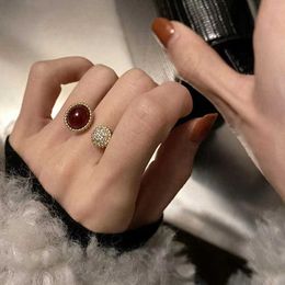 Cheap price and highquality Jewellery ring Suitable for minimalist Colour elegant womens with common cleefly