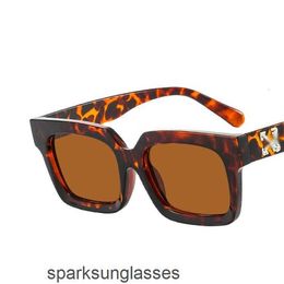 Offs W Fashion Luxury Frames Off W Sunglasses Brand Men Women Sunglass Arrow x Frame Eyewear Trend Hip Hop Square Sunglasse Sports Travel Sun Glasses