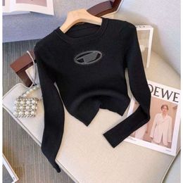 Spring Black Sexy Tight Long Sleeved T-shirt New Womens Designer Sense Small Fit Bottom Hollow Out American Spicy Girl Top