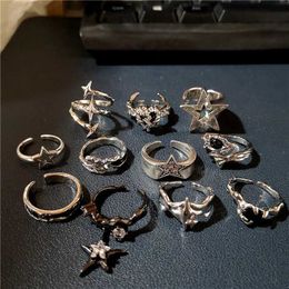 Band Rings Kpop Gothic Punk Retro Aesthetics Geometric Irregular Star Silver Ring Female Egirl Grunge Y2K EMO Jewellery Accessories Q240429