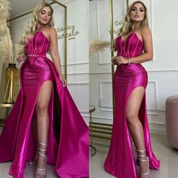 Vestidos rosados ​​destacáveis ​​Excesso rosa com eleva