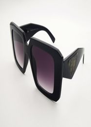 Fashion Accessories sunglasses Blue black tortoise big frame men women eyewear Grey brown lenses sunglasses wide leg glasses6059922