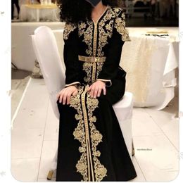 High Quality Velour Moroccan Kaftan Evening Dresses Long Sleeves Gold Appliques A-Line Muslim Arabia Prom Gowns Islamic Dress 0431
