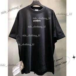 Designer High Quality Streetwear Hip Hop Oversize Short Sleeve Tee Big Tag Patch Tshirts Embroidery Black White Red Vetements T Shirt 474